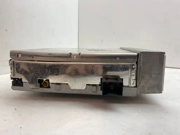 Mercedes-Benz SLK R171 (2005 - 2011) A2118704489 Усилитель звука — фото 3