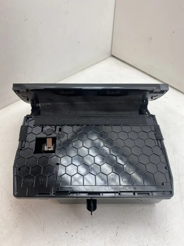 Volkswagen Golf VII (2013 - 2019) 5G1863391 Ящик центральной консоли — фото 3