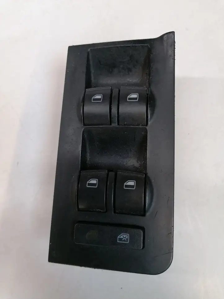 Audi A6 S6 C5 4B (1997 - 2001) 4B0959851B Блок кнопок стеклоподъемников — фото 1