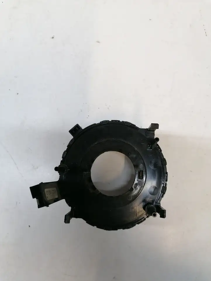 Audi A4 S4 B5 8D (1999 - 2001) 1J0959653B Контактное кольцо SRS — фото 1