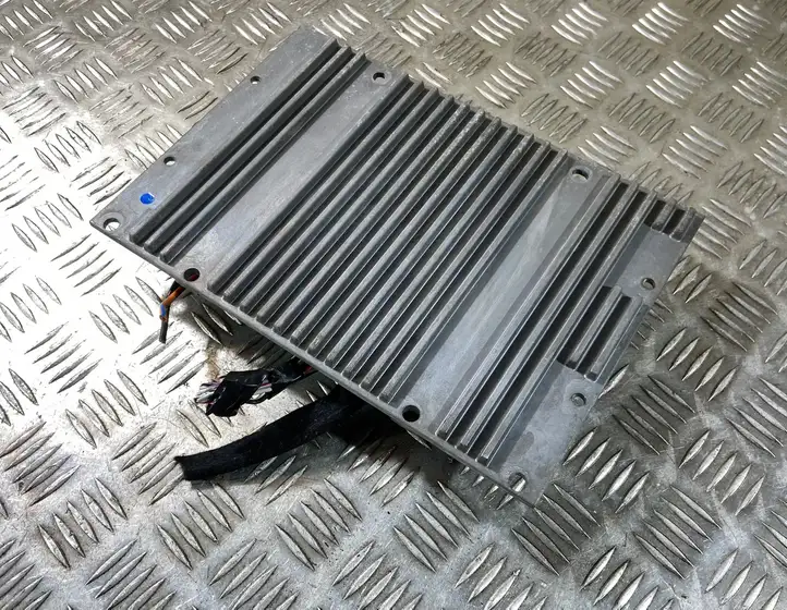 Volvo V50 (2008 - 2012) 30659551 Усилитель звука — фото 4
