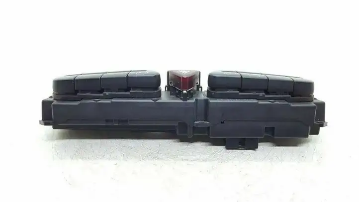 Mercedes-Benz C W203 (2000 - 2007) 2038219058 Другие включатели / ручки/ переключатели — фото 3