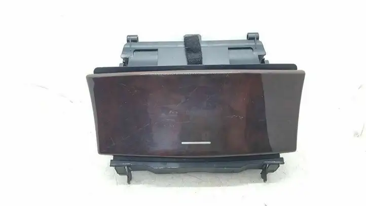 Mercedes-Benz C W203 (2000 - 2007) A2036800852 Передняя пепельница — фото 1