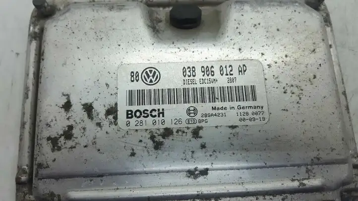 Volkswagen Golf IV (1998 - 2005) 038906012AP Блок управления двигателем (ЭБУ) — фото 2