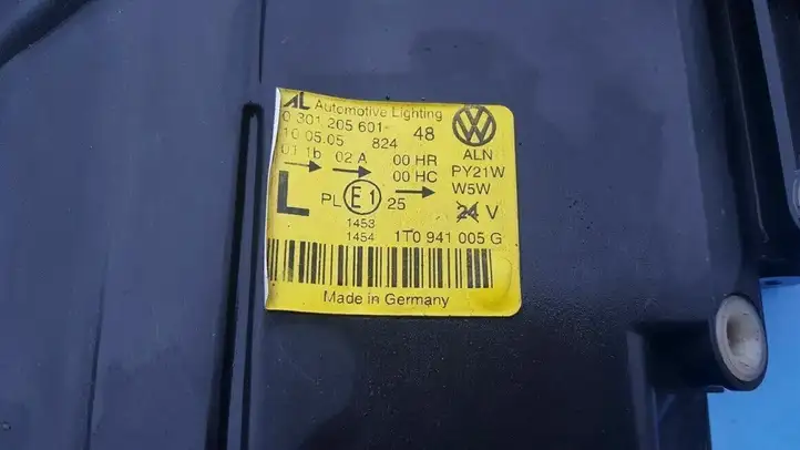 Volkswagen Touran I (2003 - 2010) 1T0941005G Передняя фара — фото 5