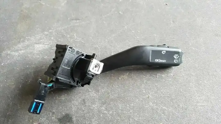 Volkswagen Touran I (2003 - 2010) 1K0953519A Переключатель стеклоочистителей — фото 2