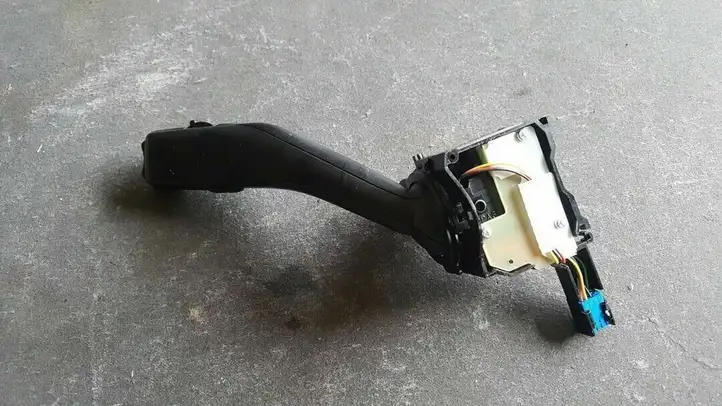 Volkswagen Touran I (2003 - 2010) 1K0953519A Переключатель стеклоочистителей — фото 6