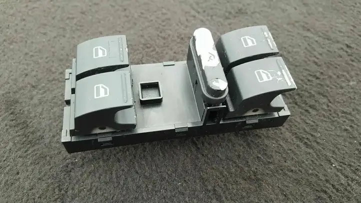 Volkswagen Touran I (2003 - 2010) 1K4959857 Блок кнопок стеклоподъемников — фото 2