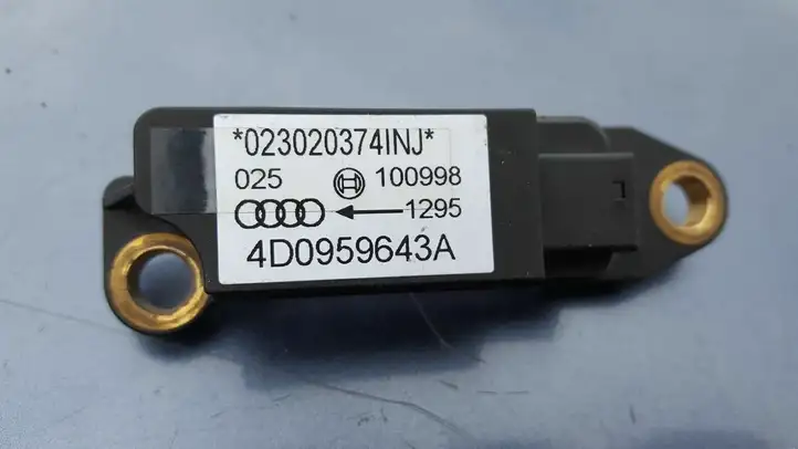 Audi A4 S4 B5 8D (1999 - 2001) 4D0959643A Датчик удара SRS — фото 1