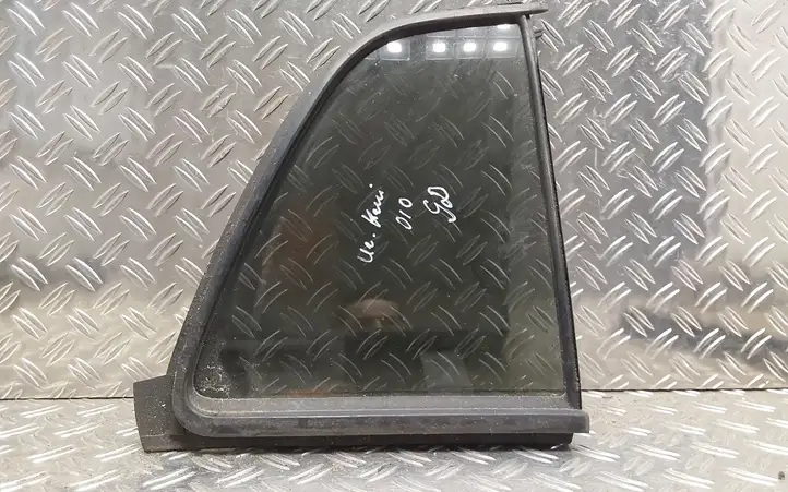 Toyota Urban Cruiser (XP110) (2007 - 2016) 43R005834 Форточка двери — фото 1