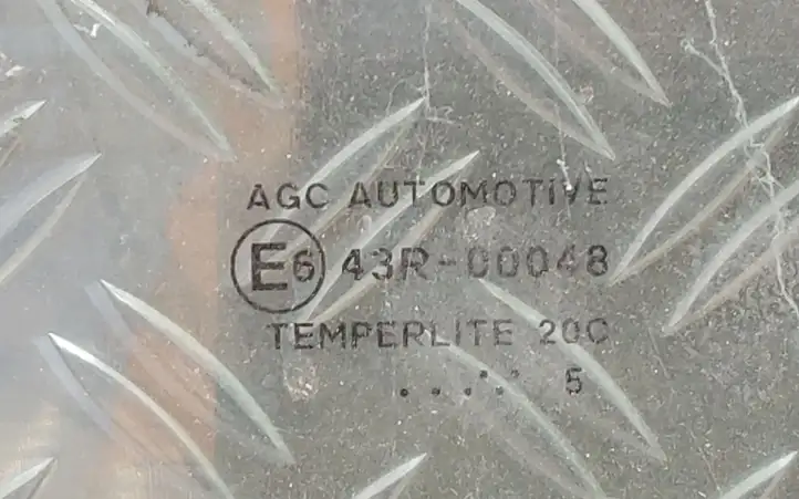Toyota Aygo AB40 (2014 - 2018) 43R00048 Стекло передней двери — фото 2