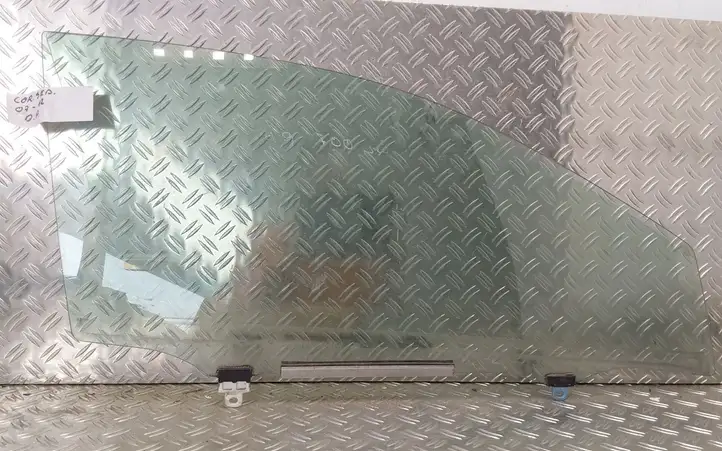 Toyota Corolla E120 E130 (2004 - 2007) 43R00011 Стекло передней двери — фото 1