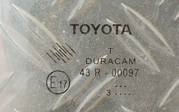 Toyota Corolla E160 E170 (2013 - ) 43R00097 Стекло задней двери — фото 2