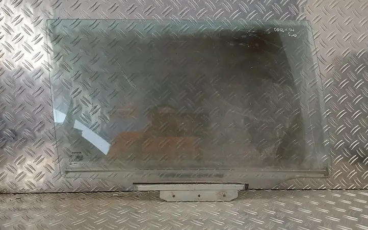 Toyota Corolla E120 E130 (2000 - 2004) 43R00097 Стекло задней двери — фото 1