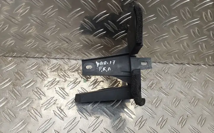Toyota Yaris (2014 - 2019) 532880D190 Дефлектор воздуха — фото 3