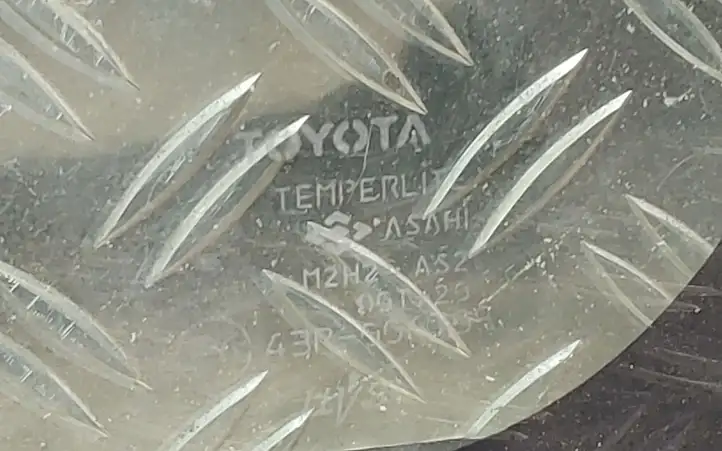 Toyota Yaris Verso (1999 - 2005) 43R006708 Заднее боковое стекло — фото 2