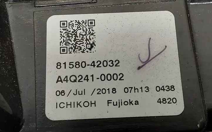 Toyota RAV 4 (XA40) (2012 - 2018) 8158042032 Задний фонарь в крышке багажника — фото 5