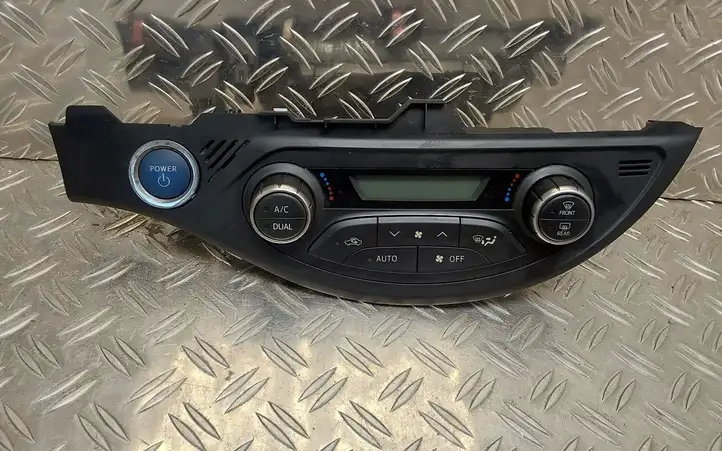 Toyota Yaris (2014 - 2019) 75F206 Блок управления климат-контролем — фото 1