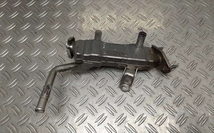 Toyota Prius+ (ZVW40) (2011 - 2018) 2560137010 Охладитель клапана EGR — фото 2