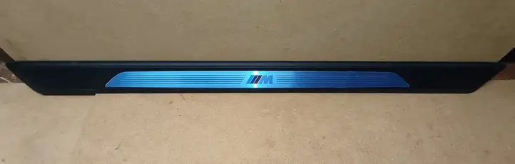 BMW M2 F87 (2018 - ) 7149477 Внутренняя обшивка порога (комплект) — фото 11