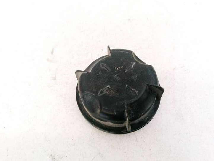 Cadillac CTS (2002 - 2007)  61A18080137 Крышка передней фары