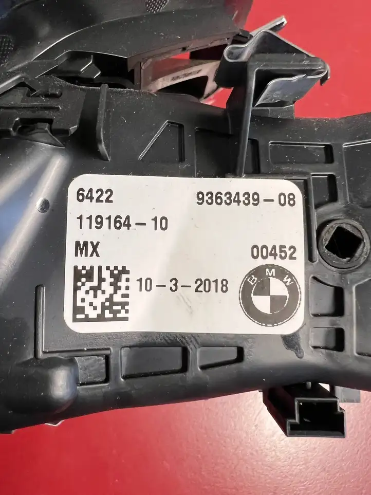 BMW X3 G01 (2018 - 2024) 9363439 Боковой воздушный дефлектор — фото 3