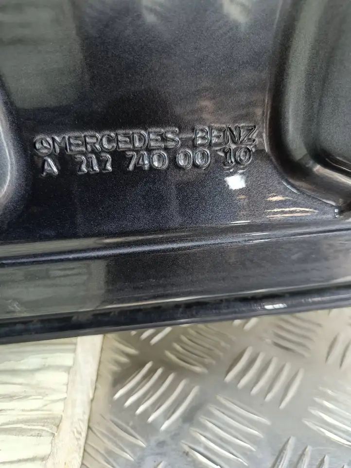 Mercedes-Benz E W212 (2009 - 2016) A2127400010 Крышка багажника — фото 3