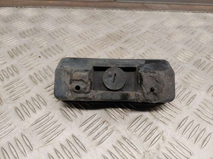 Mercedes-Benz E C207 W207 (2009 - 2017)  A0009986750 Подушка поддомкратника