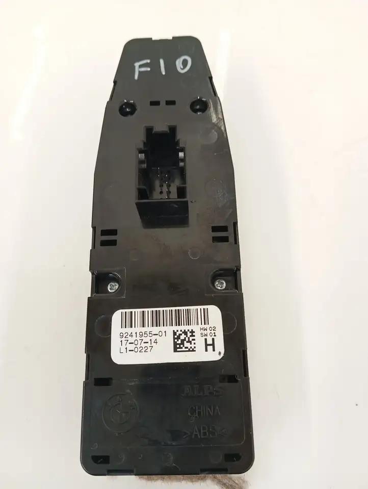 BMW 5 F10 F11 (2009 - 2016) 9241955 Блок кнопок стеклоподъемников — фото 2