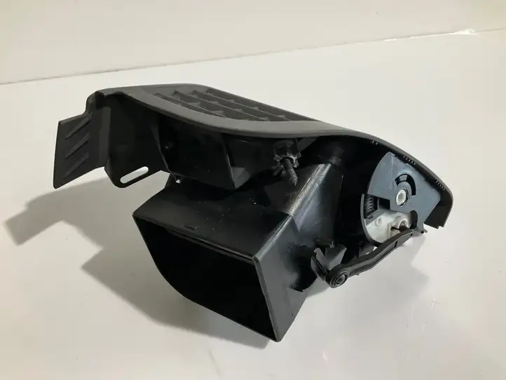 Mercedes-Benz E W211 (2002 - 2009) 2118300654 Боковой воздушный дефлектор — фото 3