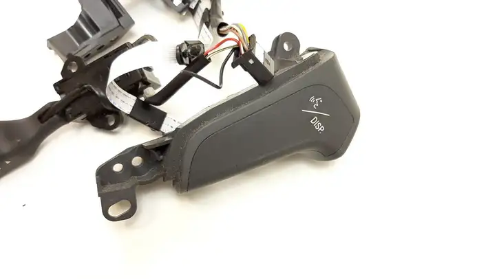 Toyota Avensis T250 (2003 - 2006) 75B070 Кнопки на рулевом колесе — фото 3