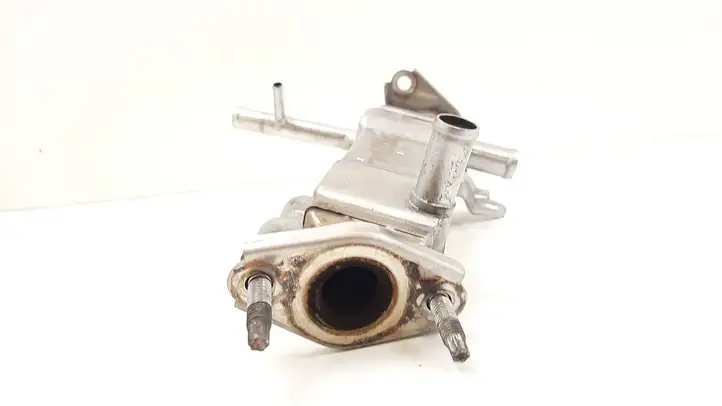 Toyota Prius (XW30) (2009 - 2015) 2560137010 Охладитель клапана EGR — фото 4