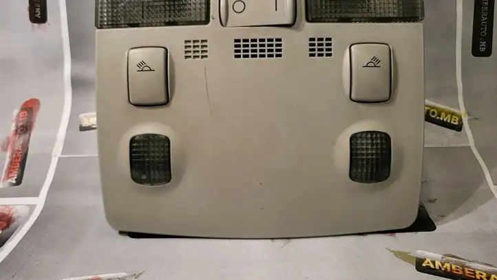 Audi A4 S4 B6 8E 8H (2000 - 2006) 8E0947135A Передняя подсветка — фото 2