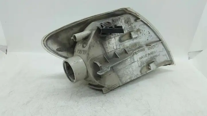 Renault Scenic I (1996 - 2003) 7700831466 Поворотный фонарь крыла — фото 2