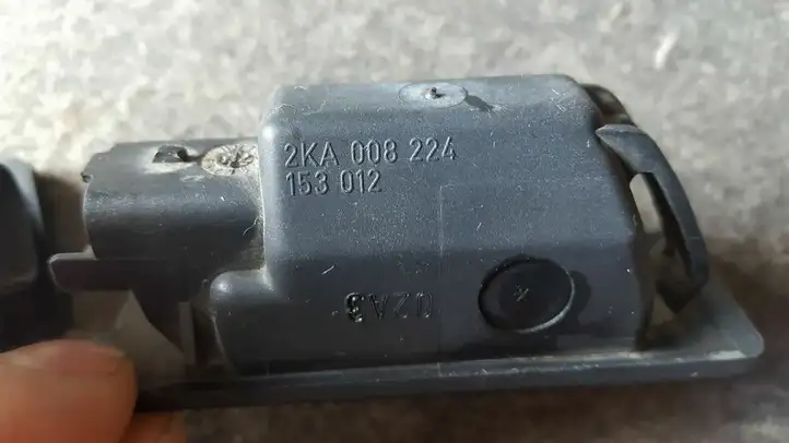 Nissan Primera (2001 - 2008) 9635678580 Подсветка номера — фото 3