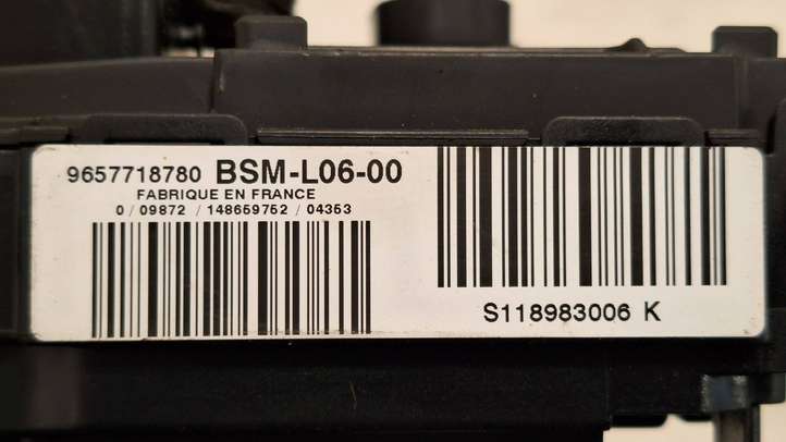 Citroen C5 (2004 - 2008)  9657718780 Модуль управления BSM