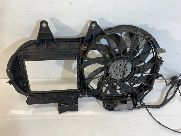 Audi A4 S4 B6 8E 8H (2000 - 2006) 8E0121205AA Комплект вентиляторов системы охлаждения — фото 1