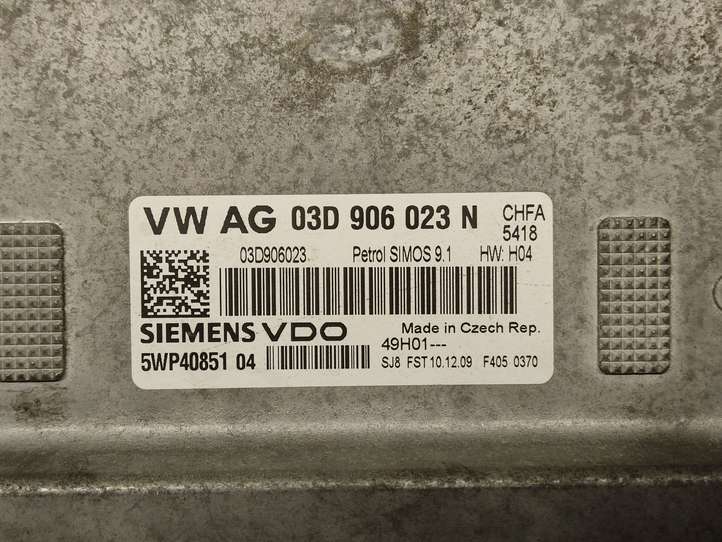 Skoda Fabia Mk2 (5J) (2007 - 2014)  03D906023N Блок управления двигателем ECU