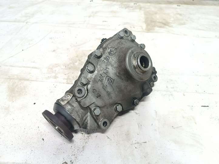 BMW 3 F30 F35 F31 (2012 - 2018)  7584519 Передний редуктор