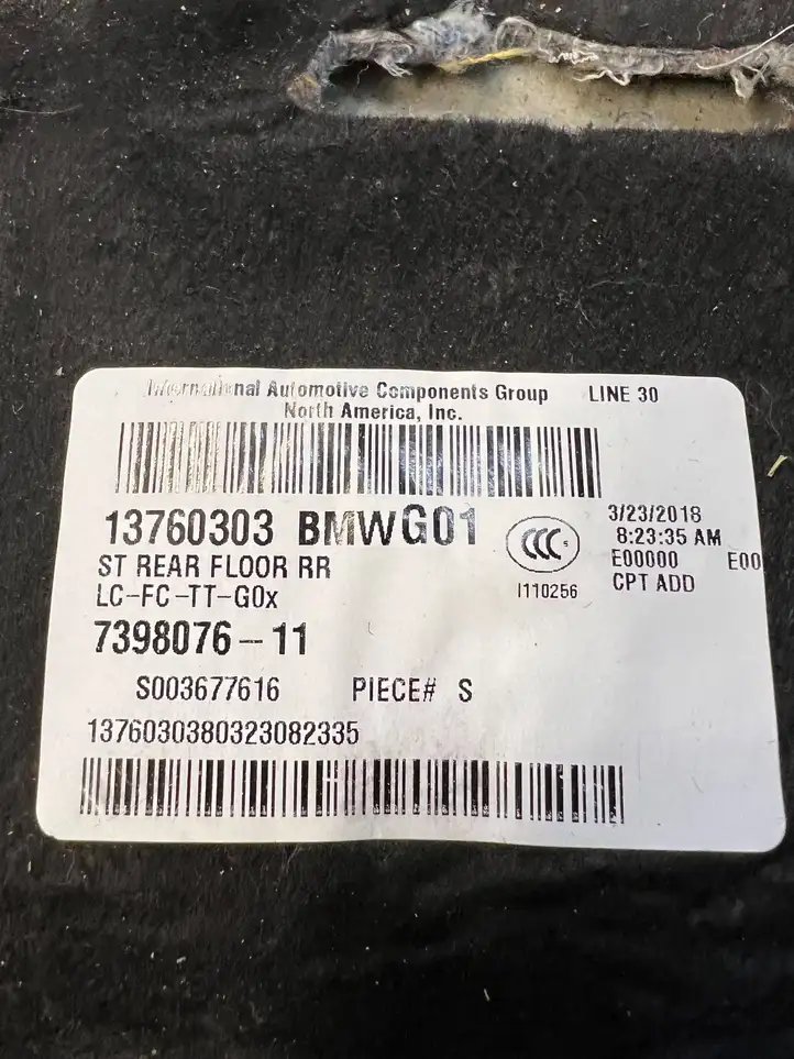 BMW X3 G01 (2018 - 2024) 7398076 Прочие детали салона — фото 3