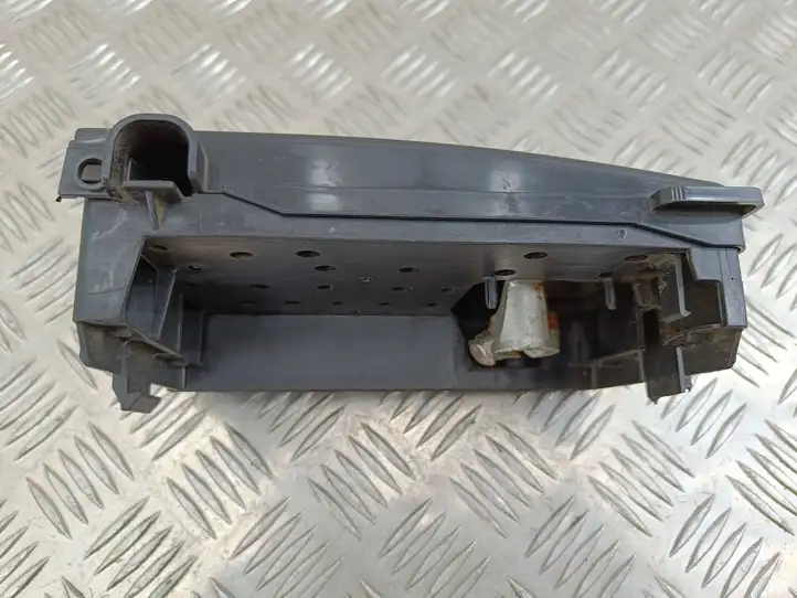 Opel Zafira C (2014 - 2016) 13462218 Плюсовой провод аккумулятора — фото 2