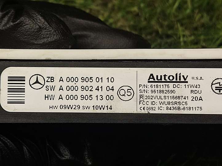Mercedes-Benz C W204 (2007 - 2014)  A0009050110 Радар дистроник