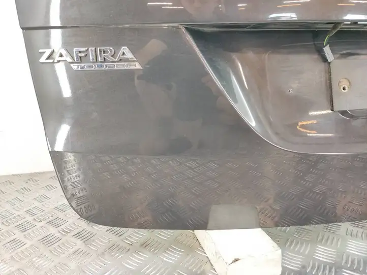 Opel Zafira C (2014 - 2016) Крышка багажника — фото 8
