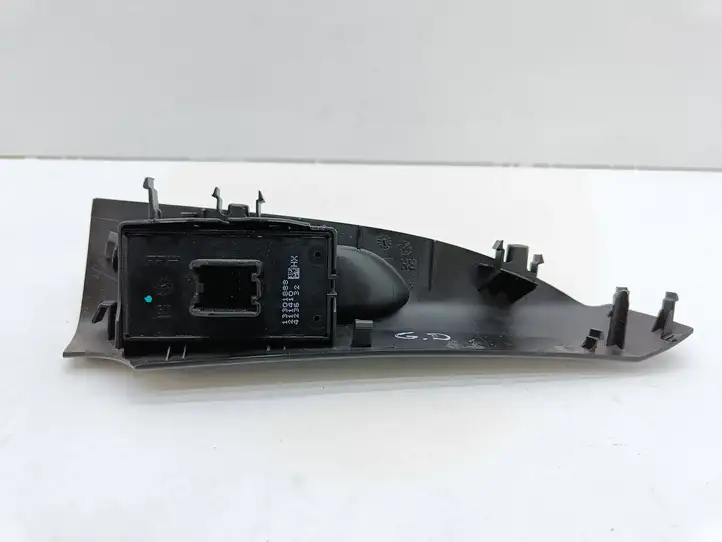 Opel Zafira C (2014 - 2016) 13301888 Блок кнопок стеклоподъемников — фото 3
