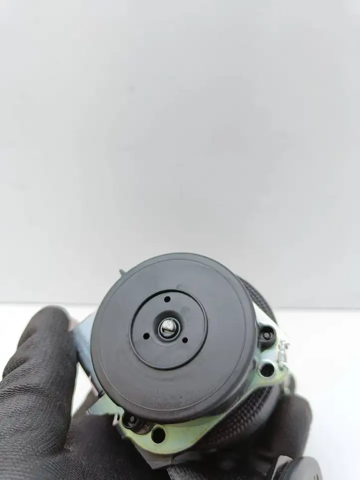 Opel Zafira C (2014 - 2016) 13332243 Ремень безопасности 3-го ряда — фото 5