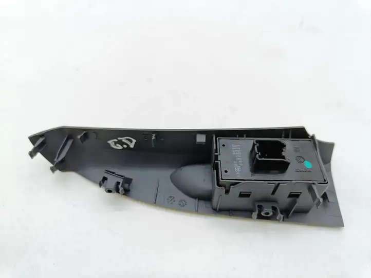 Opel Zafira C (2014 - 2016) 13301888 Блок кнопок стеклоподъемников — фото 3