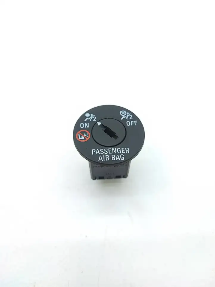 Opel Zafira C (2014 - 2016) 13577258 Включатель надувной подушки для пассажира — фото 1