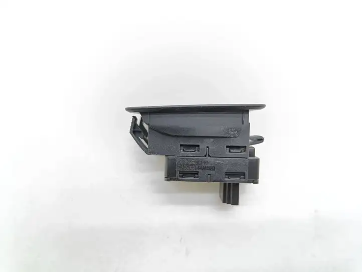 BMW 3 E90 E91 (2005 - 2012) 6945874 Кнопка стеклоподъемников — фото 2