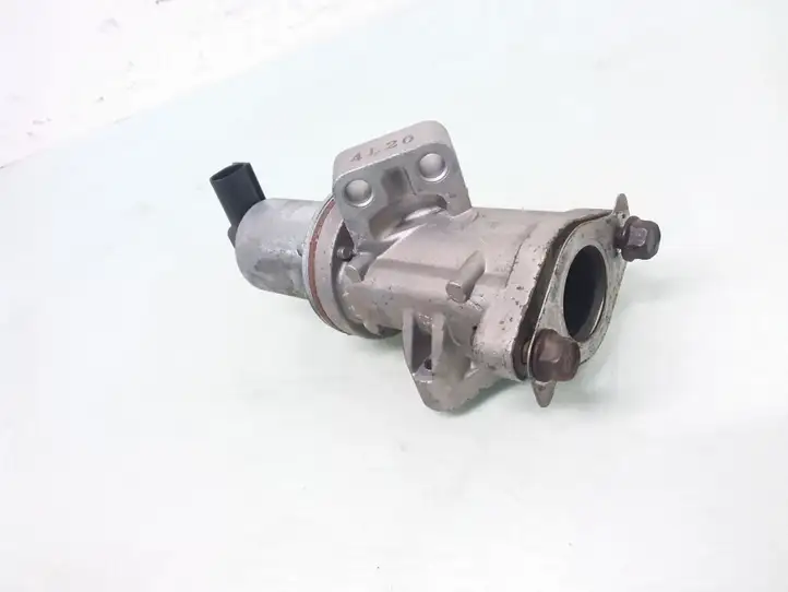 Kia Sorento (2002 - 2006)  2841C4A100 Клапан EGR