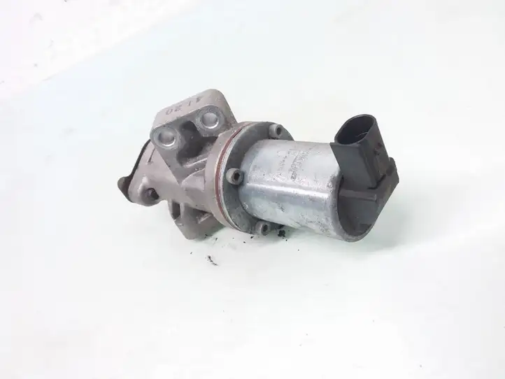 Kia Sorento (2002 - 2006)  2841C4A100 Клапан EGR